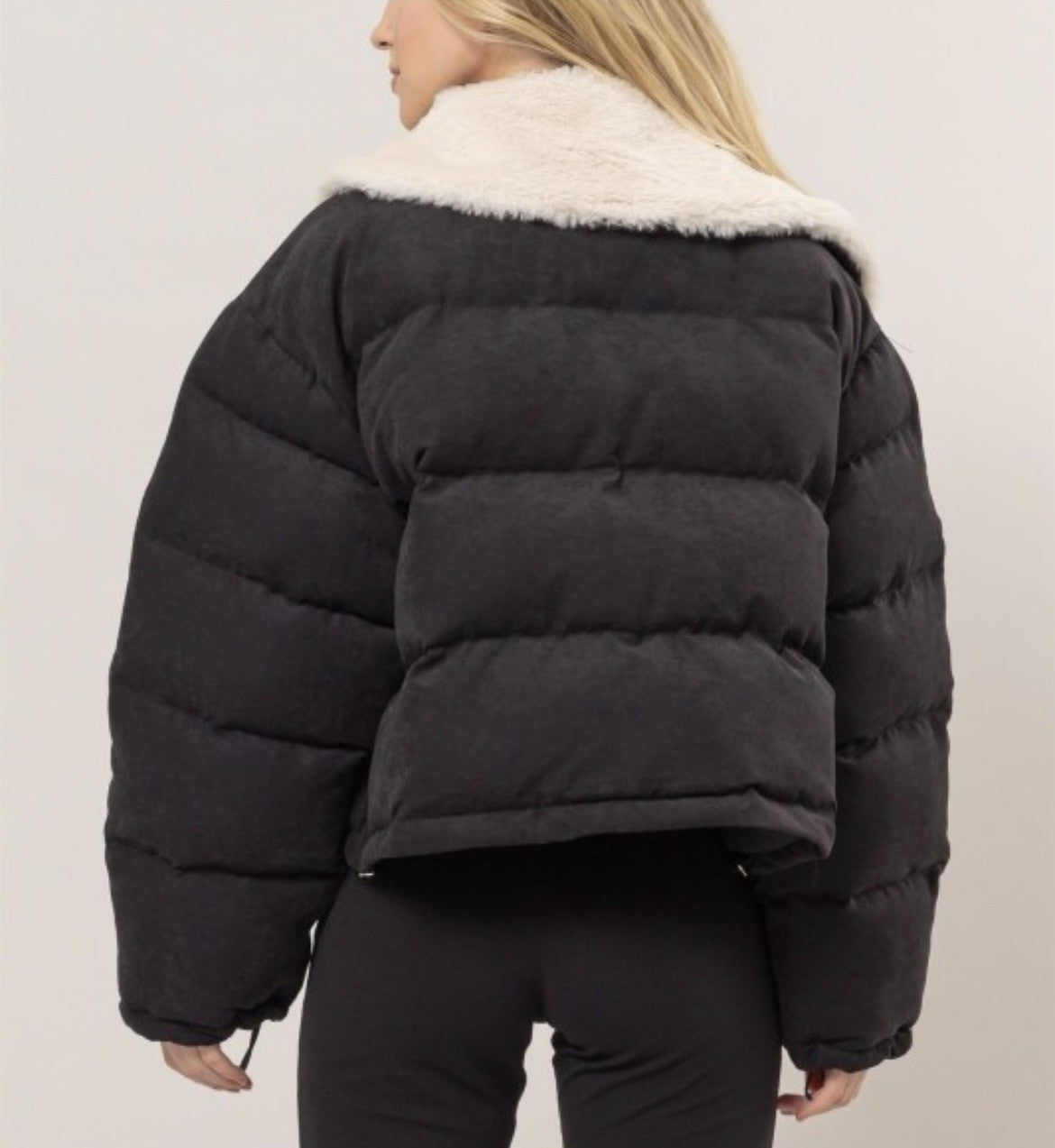 "The Contrast Queen Puffer"